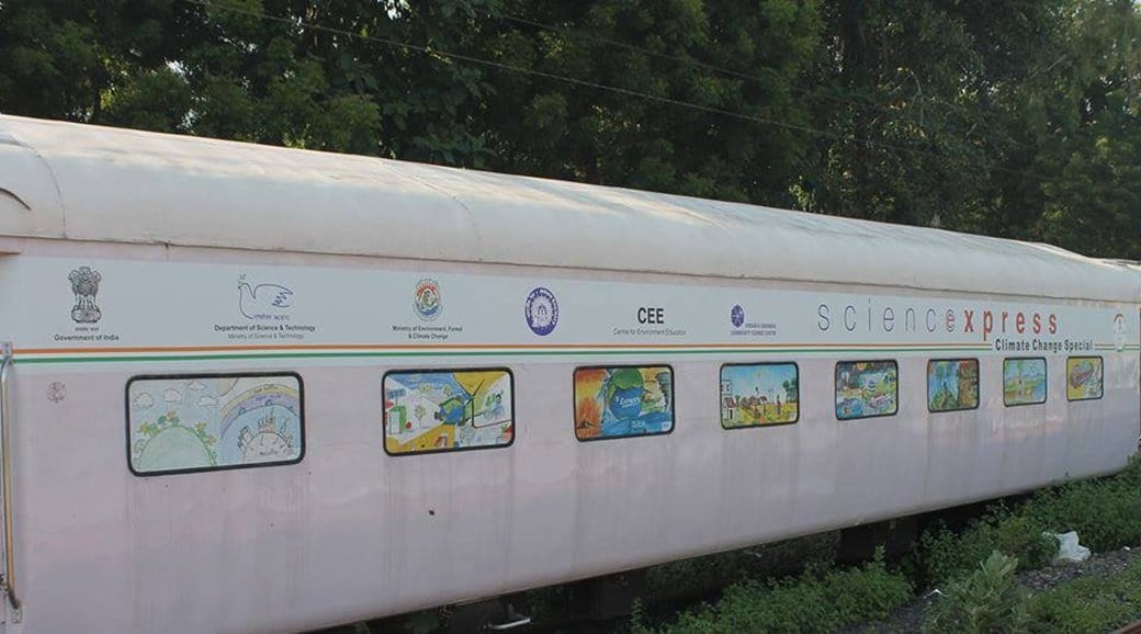 Science Express flagged off, will reach out more than six lakh villages