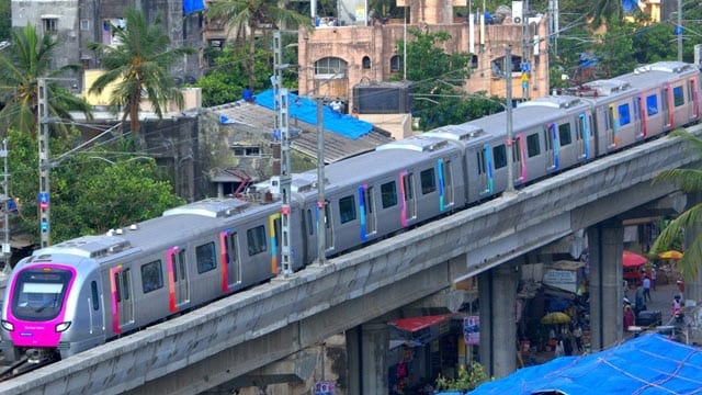 Bangalore Metro Rail Corporation Limited hiring 60 civil engineers