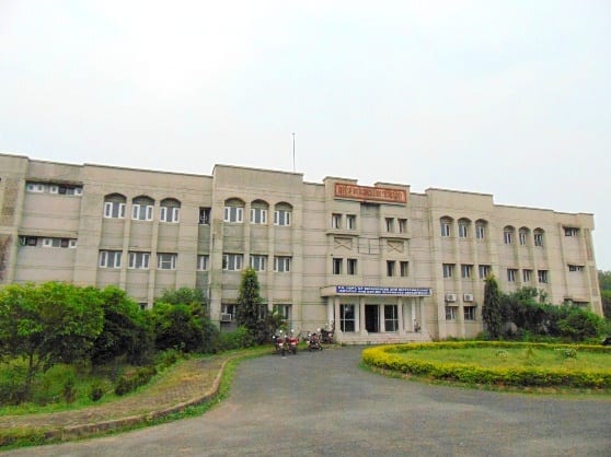 Fakir Mohan University Balasore recruits 60 faculty posts ! Apply Now