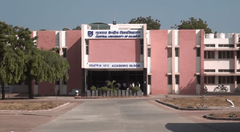 Three Central Universities recruiting 218 faculty Posts including 61 Assistant Professors