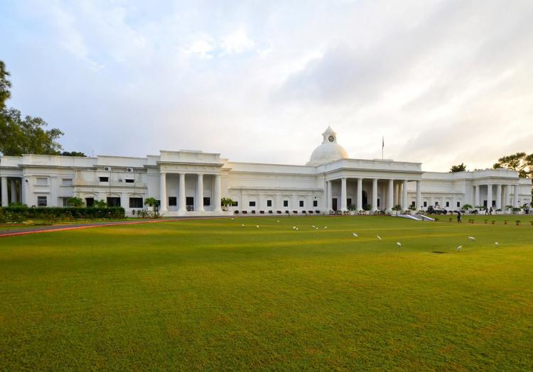Opportunities for PhD Holders as IIT Roorkee Recruiting Assistant Professors
