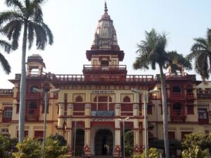 Banaras Hindu University (BHU) is hiring nearly 500 faculty posts