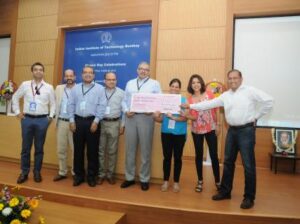 IIT Bombay honours six alumni as Distinguished Service Awards 2016