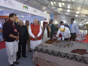 Prime Minister unveils Indian Institute of Skills of India in Kanpur and inaugurates Kaushal Pradarshini