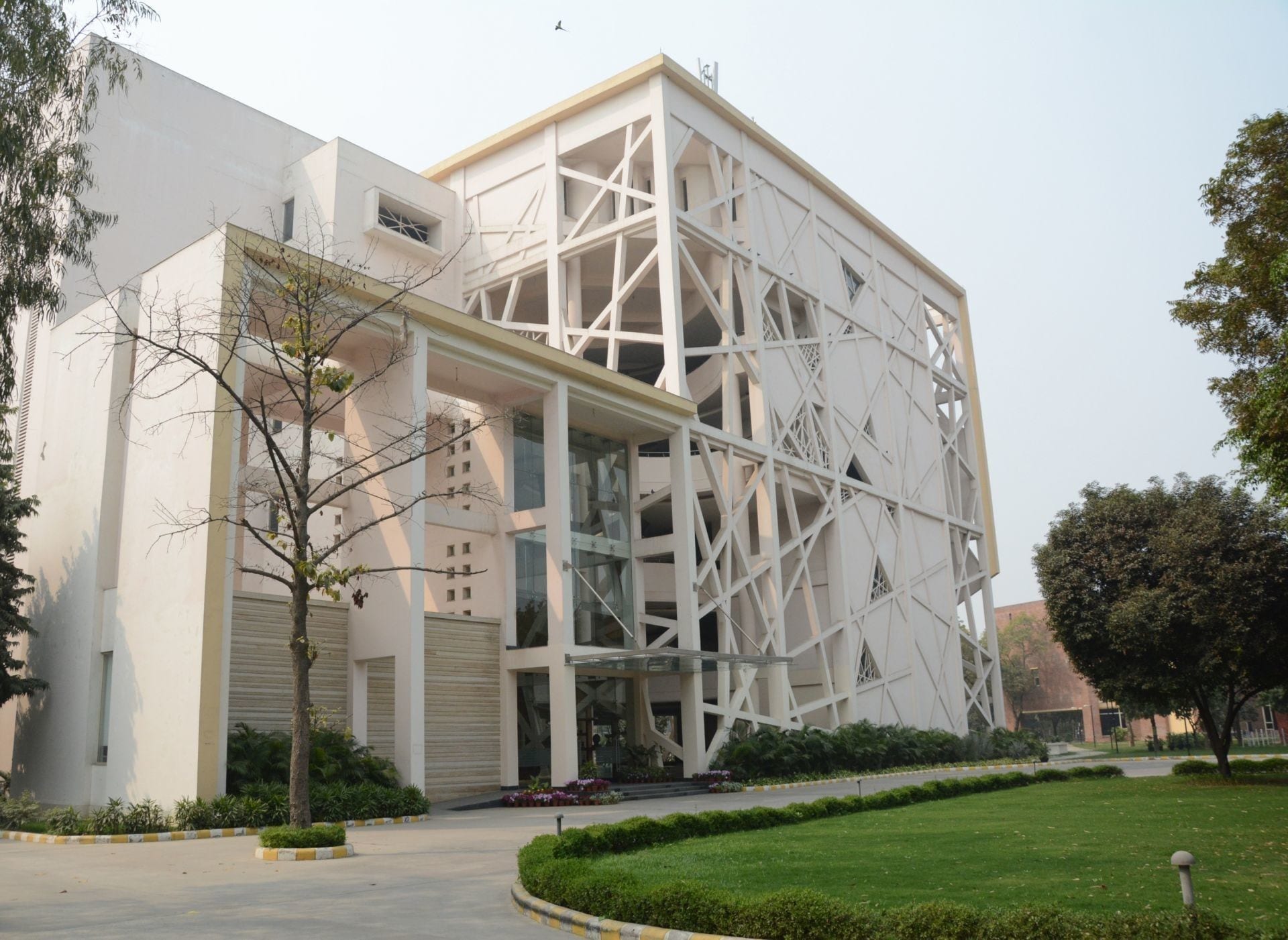 IMT Ghaziabad Hiring Faculty Posts: Apply Online Before 15 February 2023