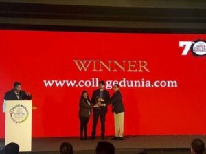 Collegedunia awarded the best education website in India at 11th India Digital Summit