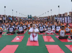 PM inaugurates Mass Yoga Demonstration at Lucknow, on the occasion of International Day of Yoga