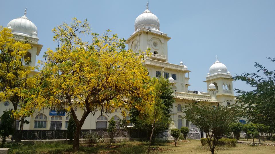 University of Lucknow Recruiting 19 Faculty Posts ! Apply Now