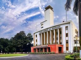 Four IITs Announce PhD Admission for January 2023 with Fellowships ! Discover the List