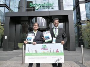 Indian Team from IIT Roorkee wins Schneider Electric’s Global ‘Go Green in the City 2017’ Contest in Paris