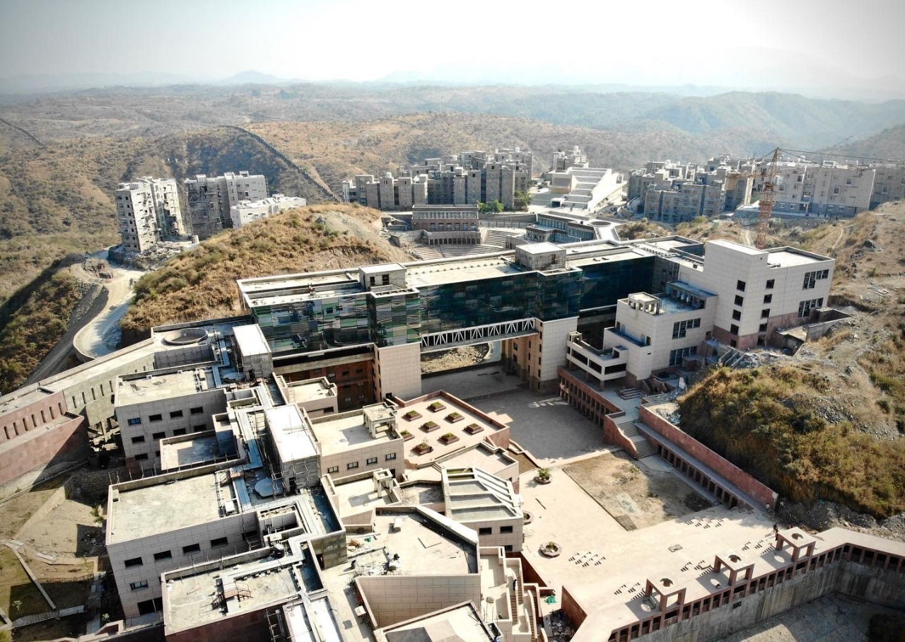 IIM Udaipur Announces PhD Admission 2021: Monthly Fellowships, Zero Tuition Fees & Free Accommodation