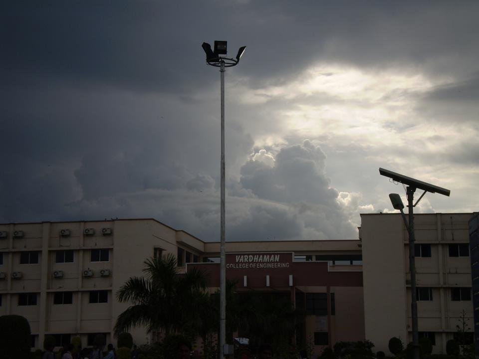 Vardhaman College of Engineering Hyderabad Recruiting Faculty Posts via Walk In Interview
